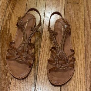 Tan Sandals Size 9